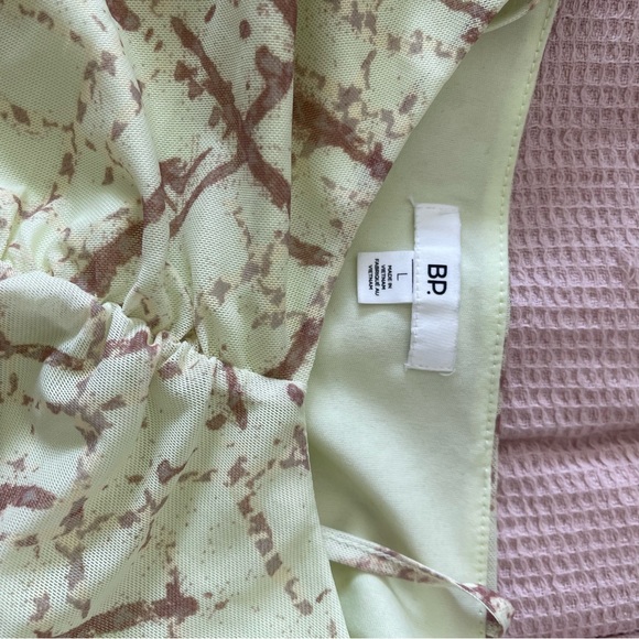 BP Patterned Tank - Picture 6 of 6